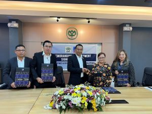 DBP partners with top conglomerate for intensified support to poultry contract growers