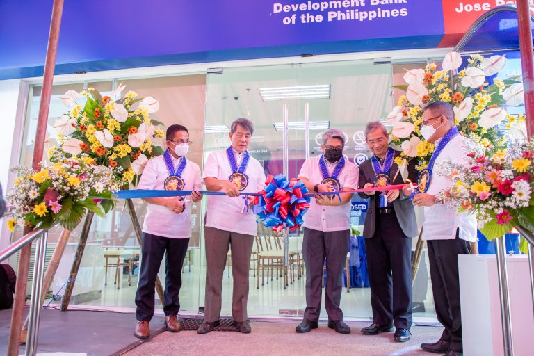 DBP opens branch-lite unit in Camarines Norte 